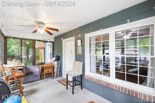 201 S Mapleleaf Road, Lapeer, MI 48446
