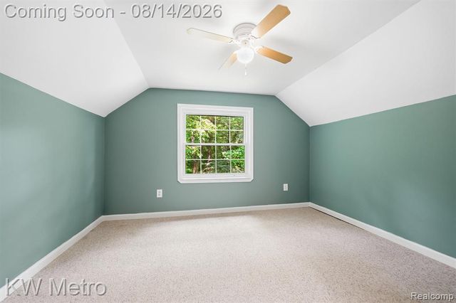 201 S Mapleleaf Road, Lapeer, MI 48446