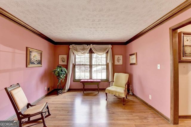 861 Maxie Ln, Lawrenceville, GA 30044