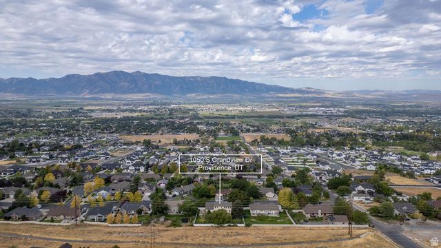 1050 S GRANDVIEW DR, Providence, UT 84332