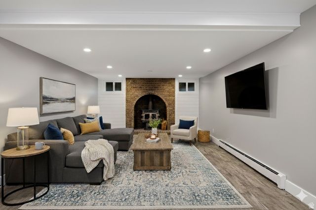 1050 S GRANDVIEW DR, Providence, UT 84332