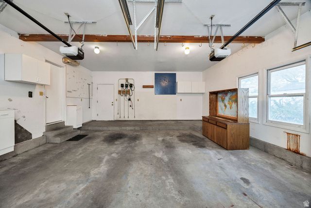 1050 S GRANDVIEW DR, Providence, UT 84332