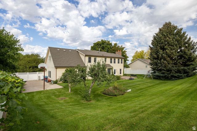 1050 S GRANDVIEW DR, Providence, UT 84332