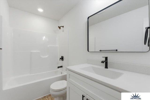16404 Sumac Street, Bennington, NE 68007