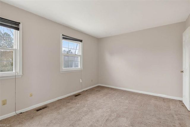 4303 Arundel LN, Chesapeake, VA 23321