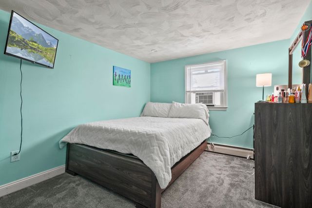 1 Tate Street, Hudson, NH 03051