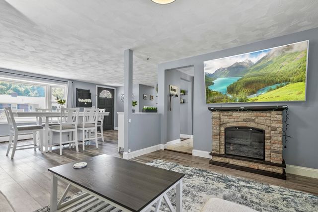 1 Tate Street, Hudson, NH 03051