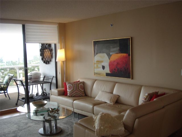 3600 Yacht Club Drive 1503, Aventura, FL 33180