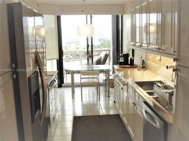 3600 Yacht Club Drive 1503, Aventura, FL 33180