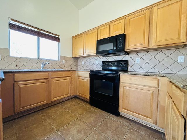 25878 W St Catherine Avenue, Buckeye, AZ 85326