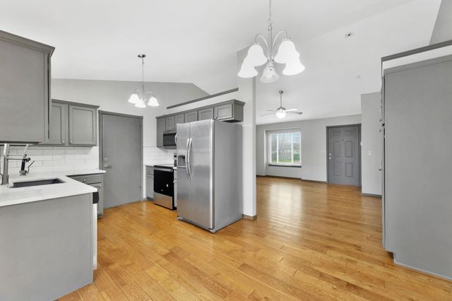 2310 S Prescott St, Wichita, KS 67209