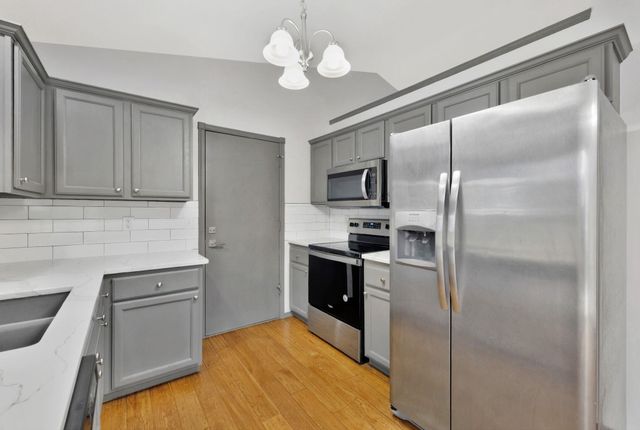 2310 S Prescott St, Wichita, KS 67209