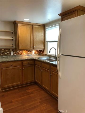 933 10th Street A, Huntington Beach, CA 92648