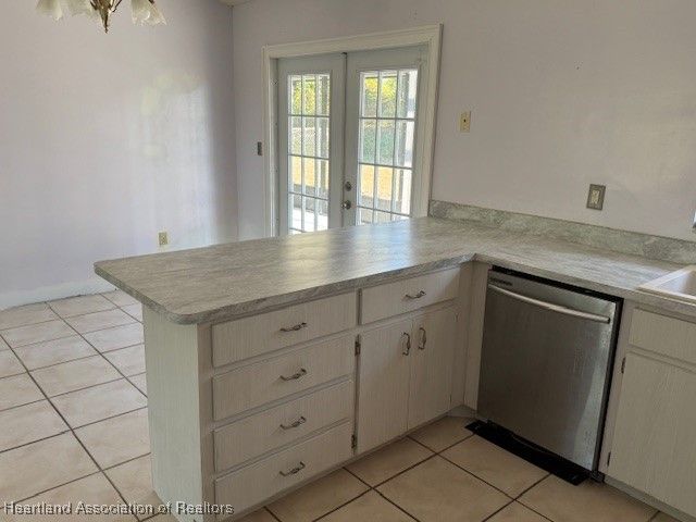 323 S Huckleberry Lake Drive, Sebring, FL 33875