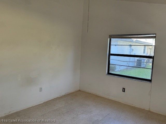 323 S Huckleberry Lake Drive, Sebring, FL 33875