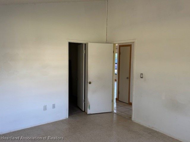 323 S Huckleberry Lake Drive, Sebring, FL 33875