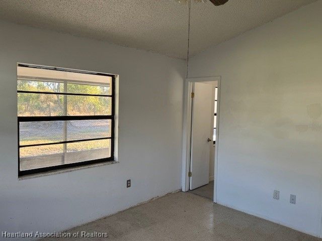 323 S Huckleberry Lake Drive, Sebring, FL 33875