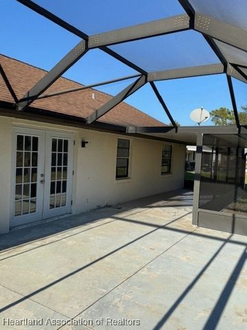 323 S Huckleberry Lake Drive, Sebring, FL 33875