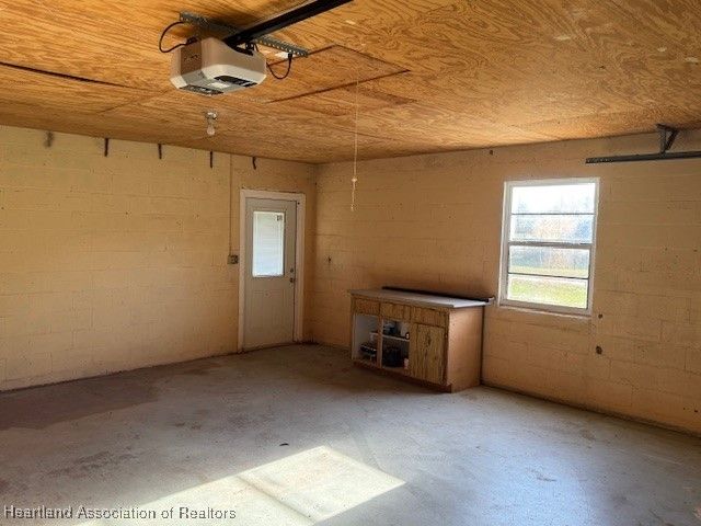 323 S Huckleberry Lake Drive, Sebring, FL 33875