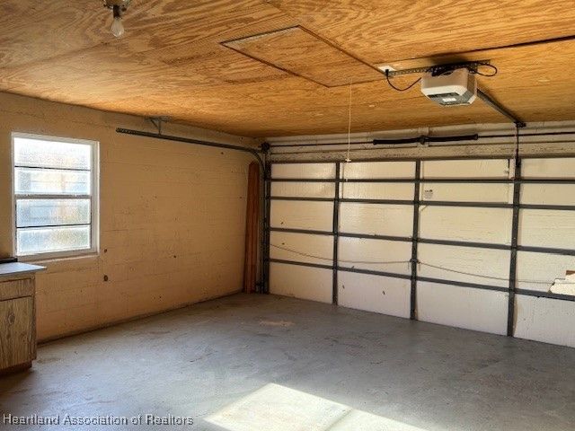 323 S Huckleberry Lake Drive, Sebring, FL 33875