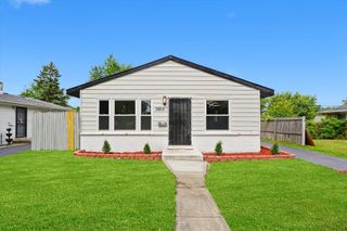 16218 Honore Avenue, Markham, IL 60426