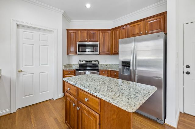 317 Julianna Cir, Franklin, TN 37064