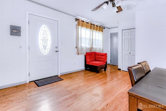 55 S Nelson Avenue S, Piscataway, NJ 08854