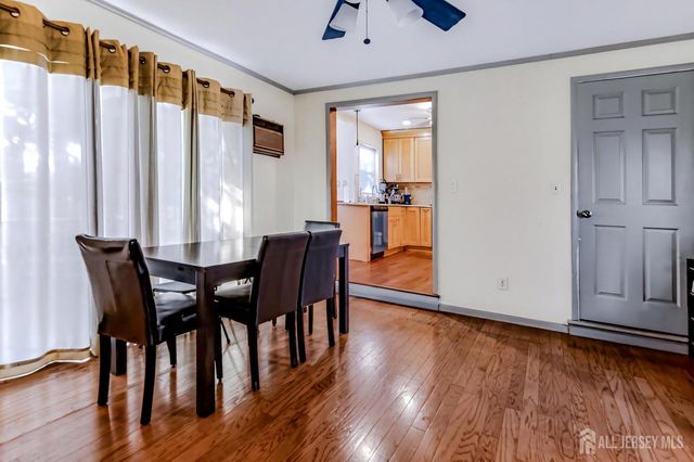 55 S Nelson Avenue S, Piscataway, NJ 08854