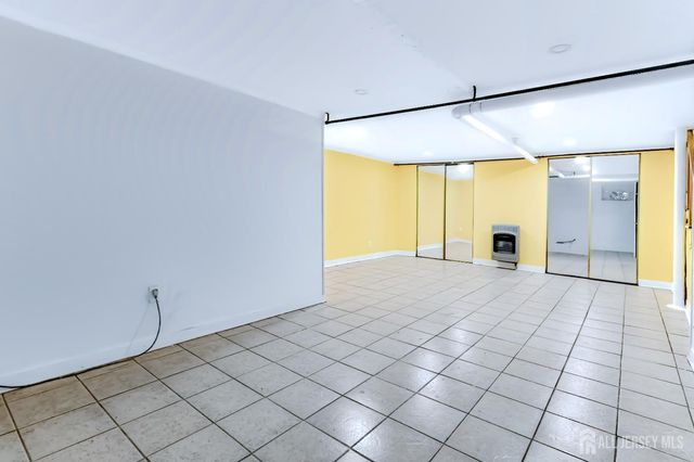 55 S Nelson Avenue S, Piscataway, NJ 08854