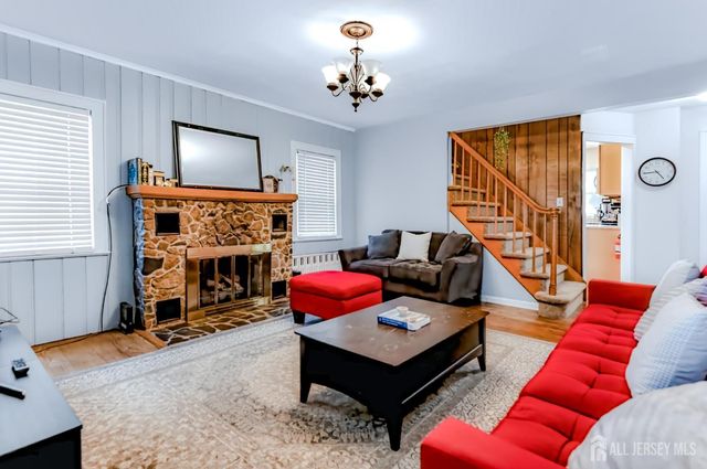 55 S Nelson Avenue S, Piscataway, NJ 08854