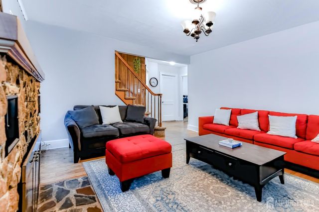 55 S Nelson Avenue S, Piscataway, NJ 08854