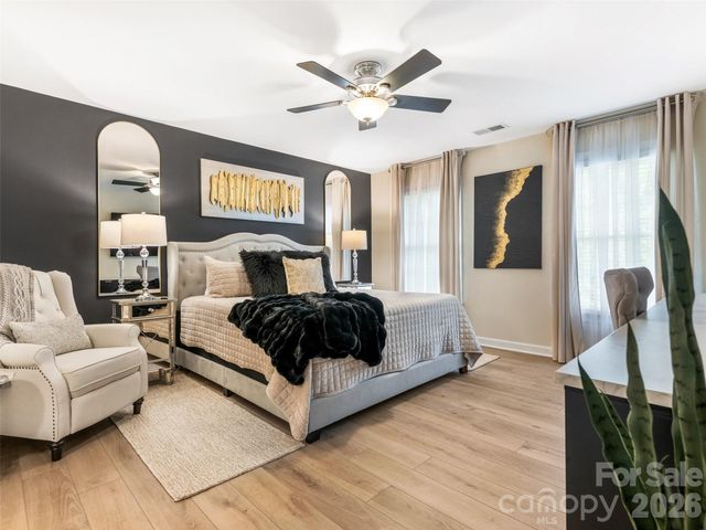 602 Hampshire Hill Road, Matthews, NC 28105
