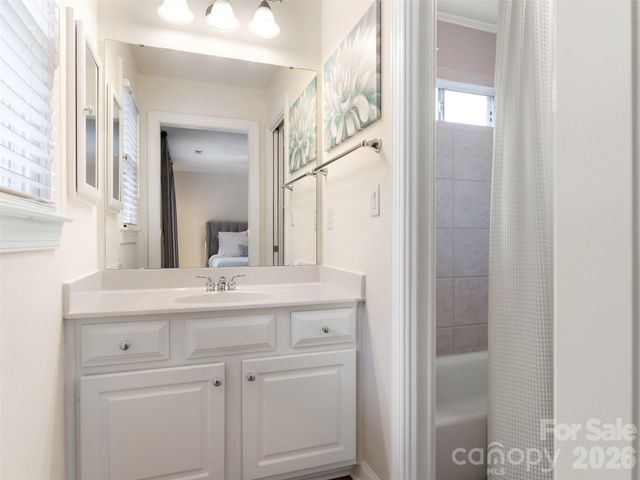 602 Hampshire Hill Road, Matthews, NC 28105