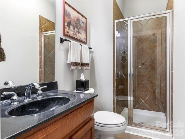 602 Hampshire Hill Road, Matthews, NC 28105