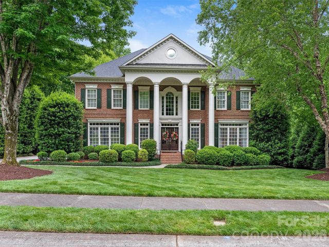 602 Hampshire Hill Road, Matthews, NC 28105