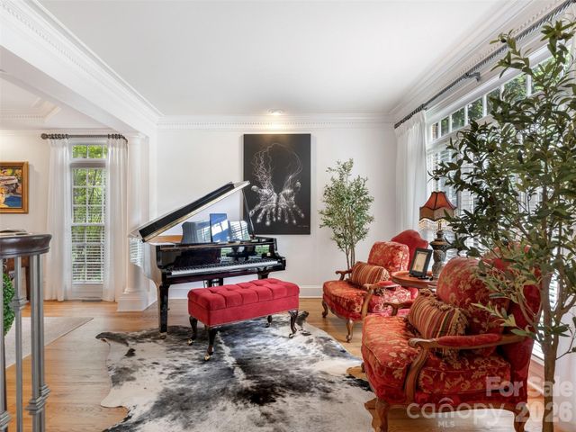 602 Hampshire Hill Road, Matthews, NC 28105
