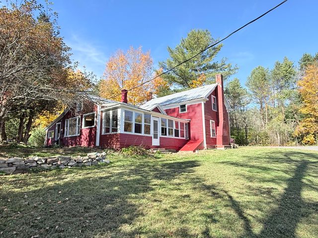 9 Charles Street, Redford, NY 12978