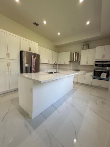 9630 SW 208th Terrace, Cutler Bay, FL 33189
