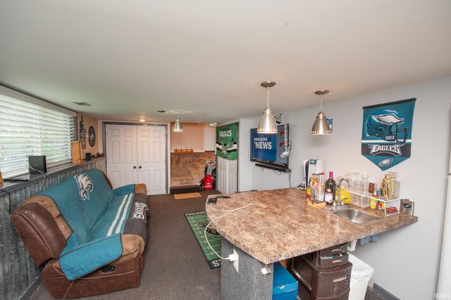 2200 Brady Lane, Lafayette, IN 47909