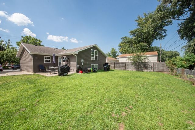 2200 Brady Lane, Lafayette, IN 47909