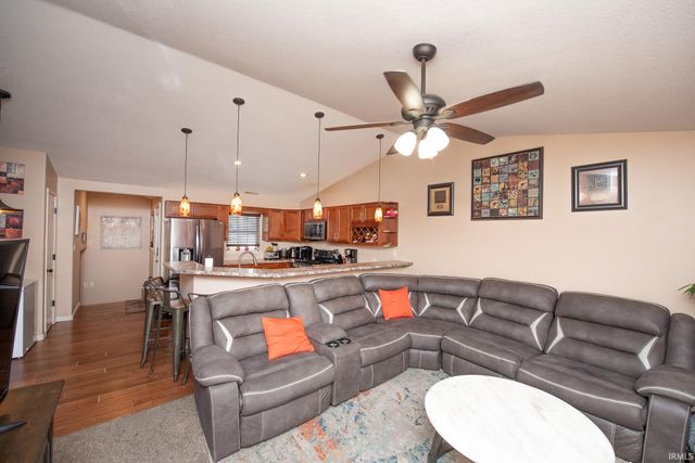 2200 Brady Lane, Lafayette, IN 47909