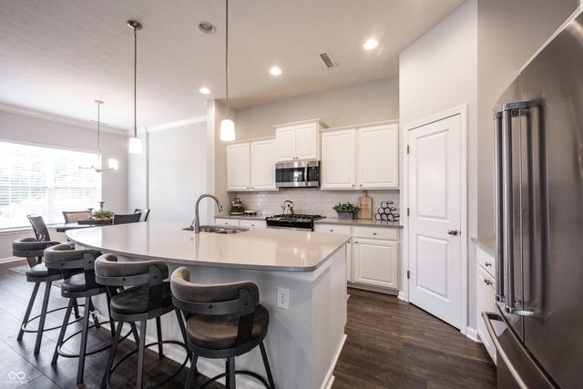 13083 Pennington Road, Fishers, IN 46037
