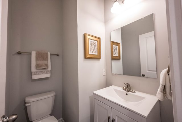 13083 Pennington Road, Fishers, IN 46037
