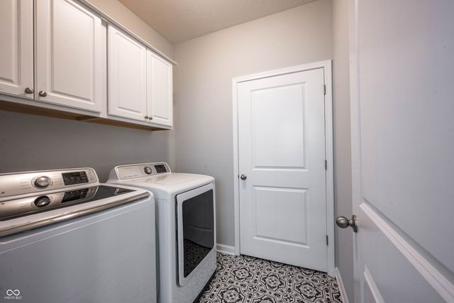 13083 Pennington Road, Fishers, IN 46037