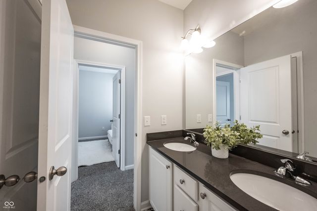 13083 Pennington Road, Fishers, IN 46037