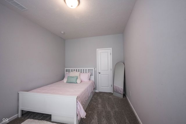 13083 Pennington Road, Fishers, IN 46037