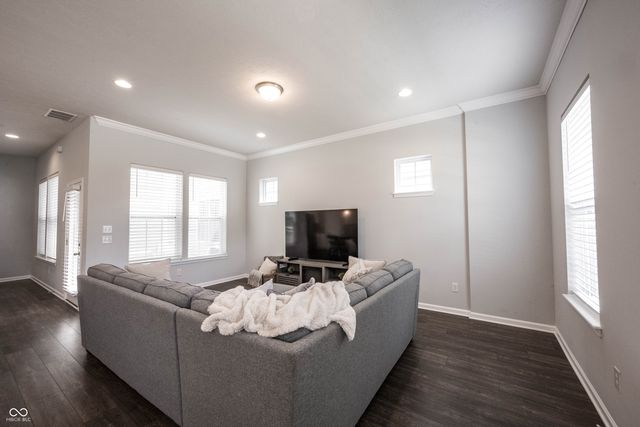 13083 Pennington Road, Fishers, IN 46037