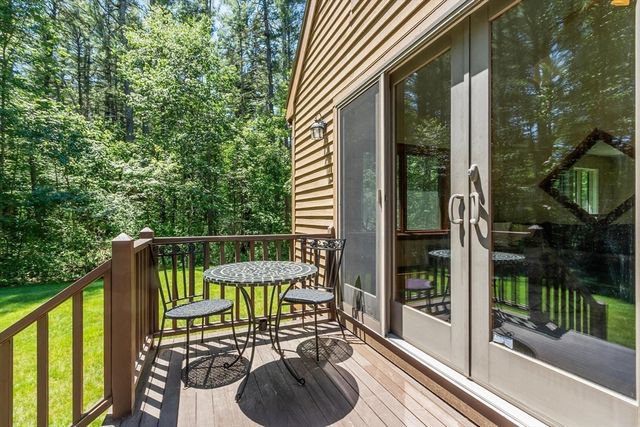 78 Carroll Dr, Carlisle, MA 01741