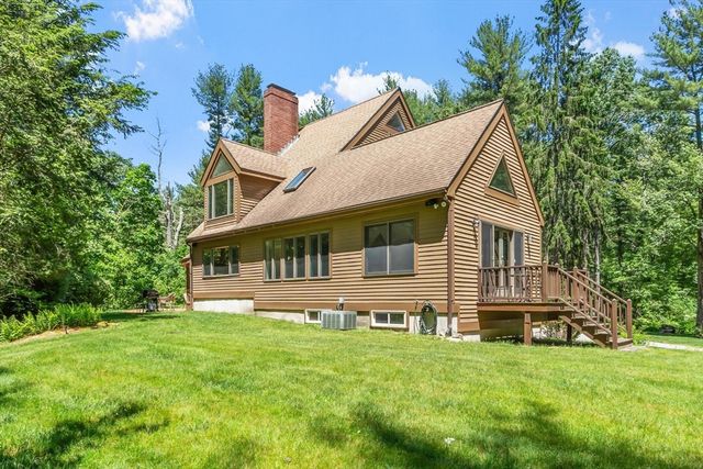 78 Carroll Dr, Carlisle, MA 01741