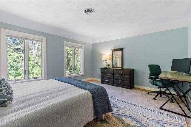 78 Carroll Dr, Carlisle, MA 01741